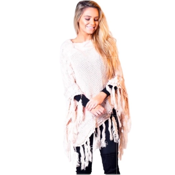 Soft Knit Poncho with Star Decor & Feather Tassels - Picture 14 of 14